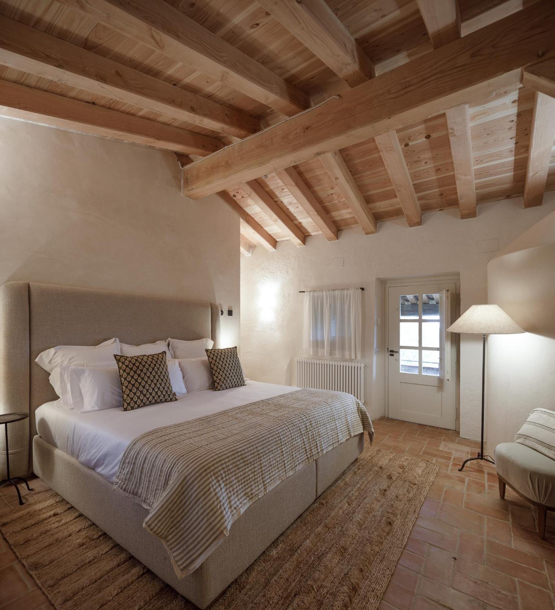 Hotel Castell De Vallgornera Peralada Exterior foto